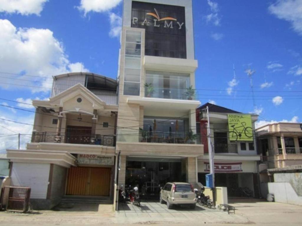 Hotel Palmy Tanjung Redep Exterior foto